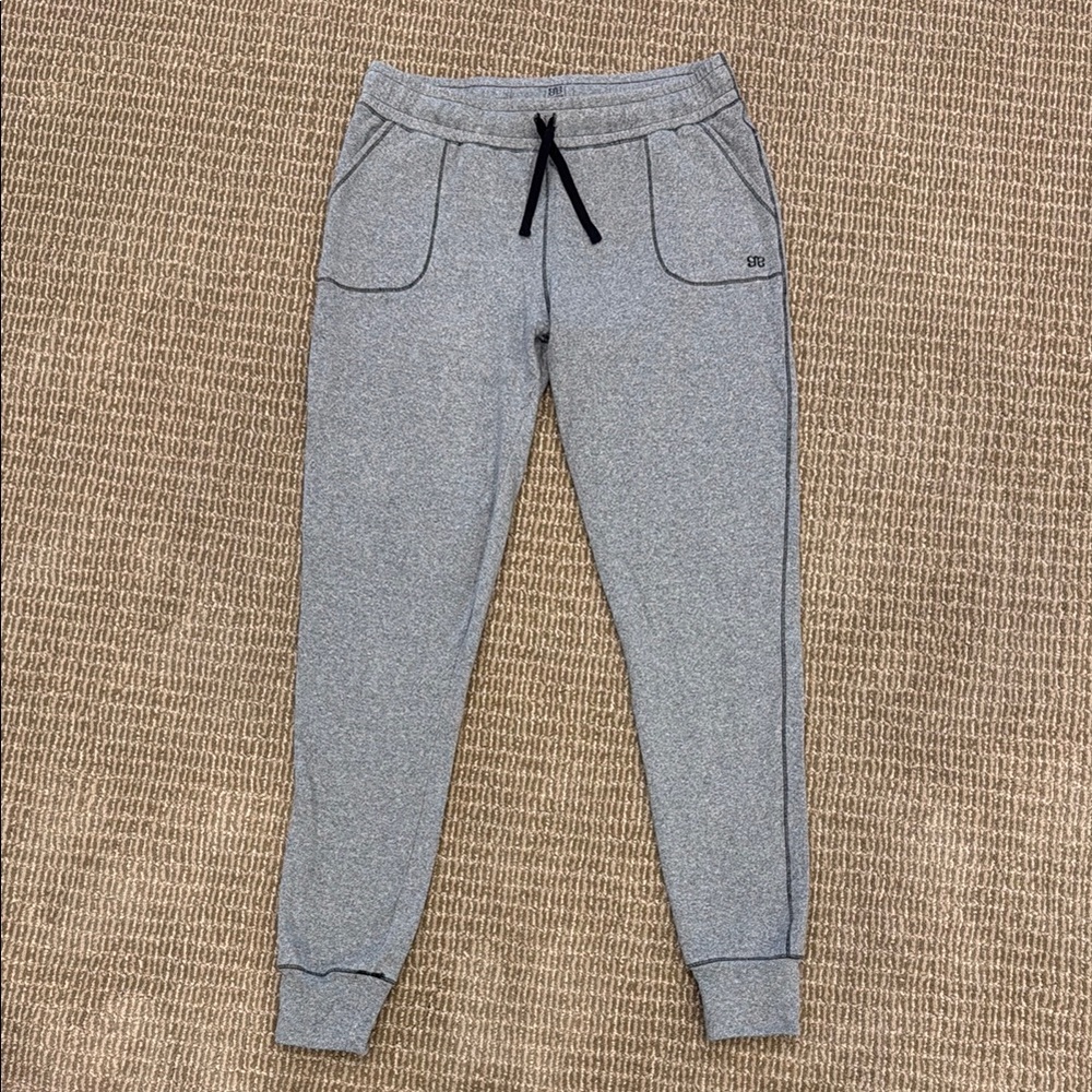Albion Fit Gray Jogger Sweatpants. Size M Tall.